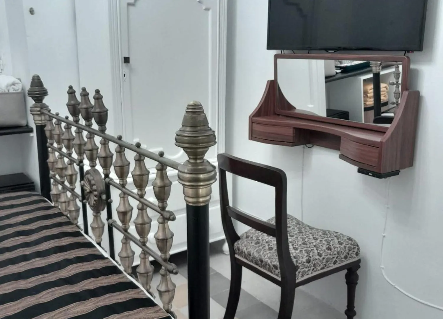 Appartamento Charming Town House In Cospicua, Valperga Rooms