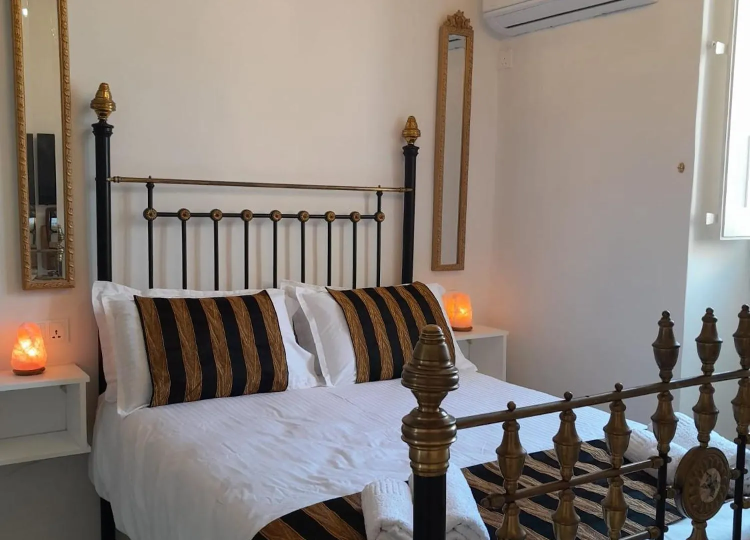 Charming Town House In Cospicua, Valperga Rooms 0*, Cospicua